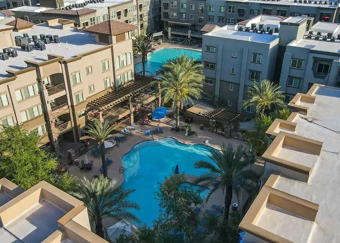 Grand Phoenix